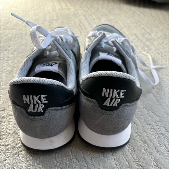 Men’s Nike Pegasus 83 Wolf Grey size US 13M - Picture 6 of 7